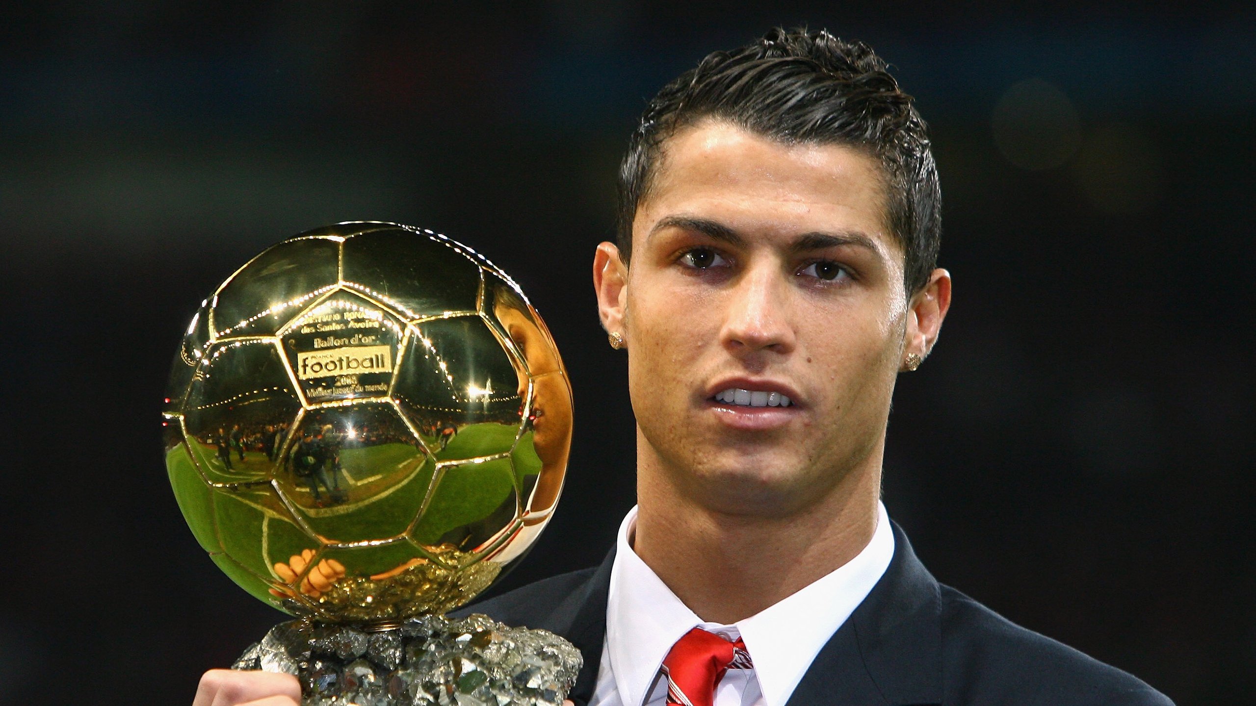 _极地白夜跑:在极光照耀下追逐梦想_,极地的白天黑夜是怎样的