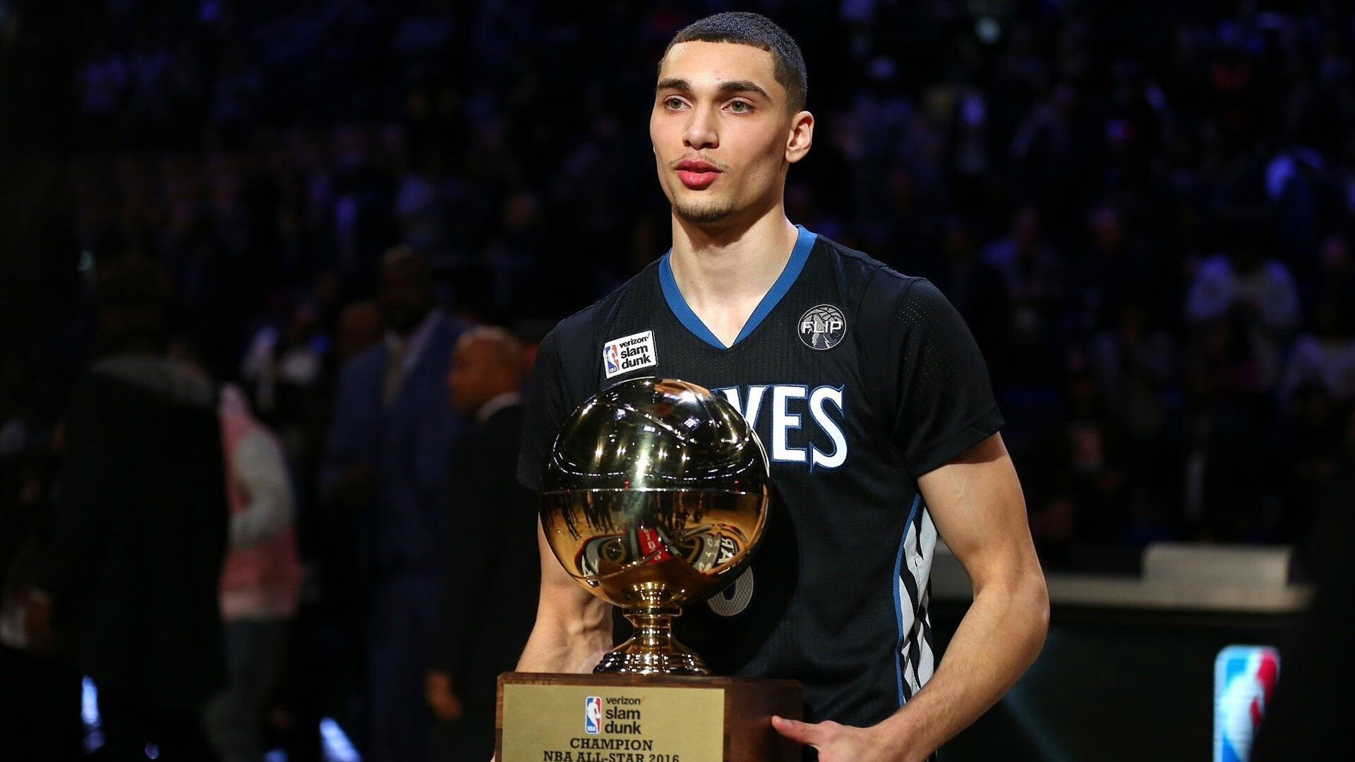 异军突起：外援如何改变联盟格局？，外援 冲突